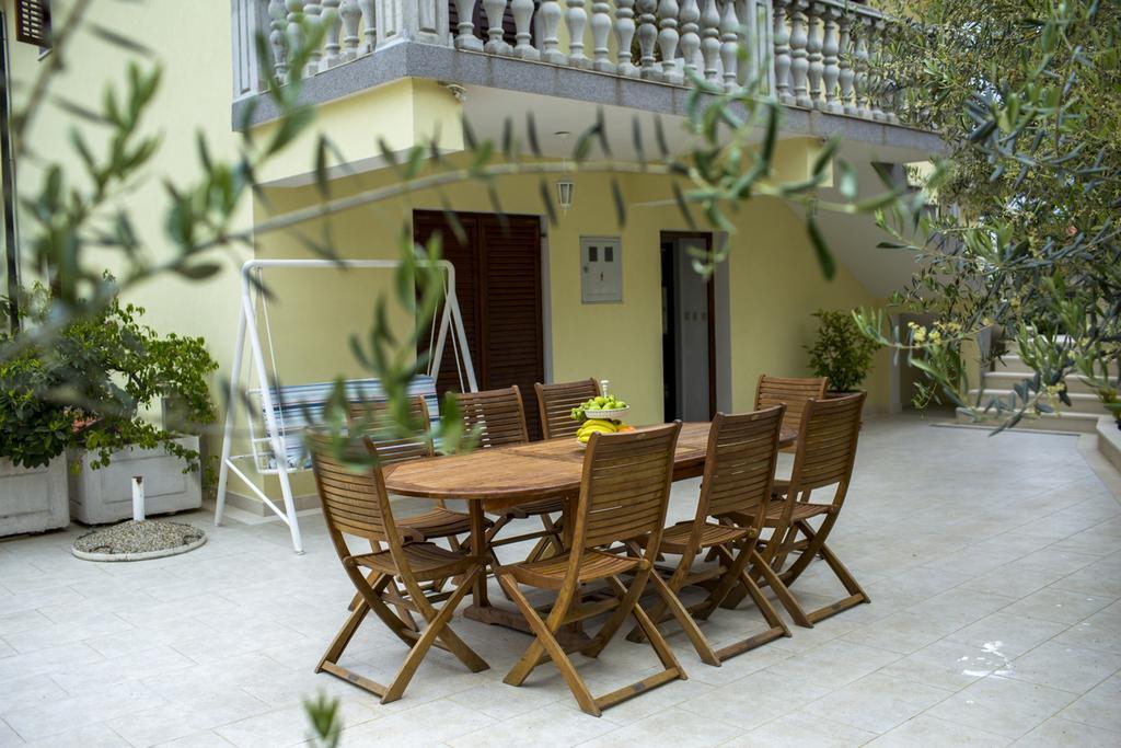 Apartments Bago Trogir Exterior foto