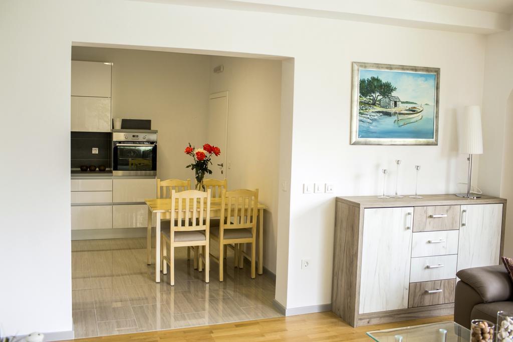Apartments Bago Trogir Exterior foto